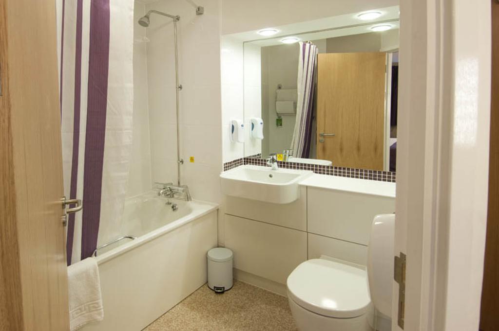 Premier Inn Swindon Central Rom bilde